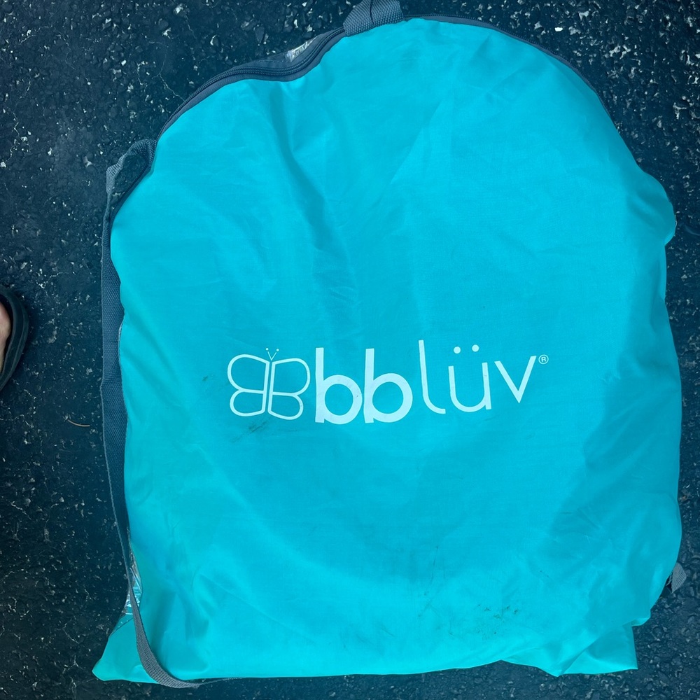 Bbluv beach pool
